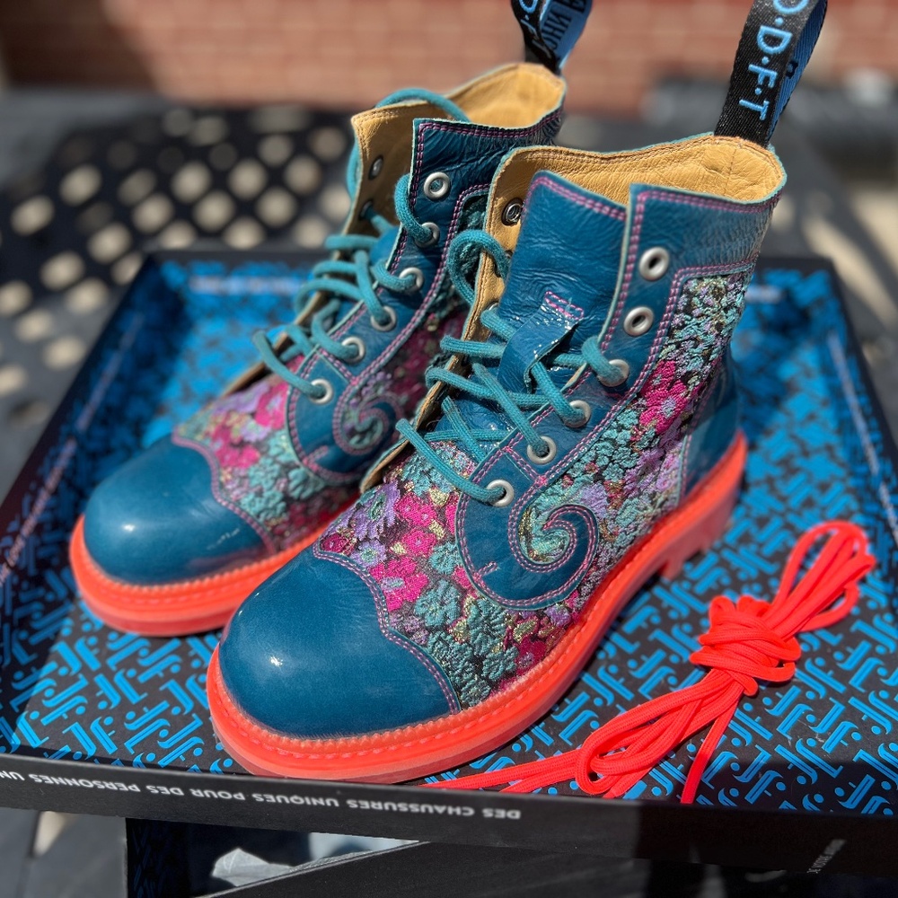 Fluevog Derby Swirls W6.5/M4.5 worn once!